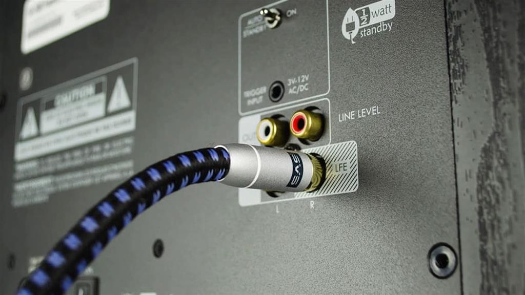 اهمیت کیفیت اتصال اسپیکرها