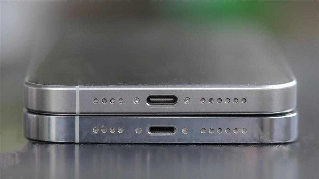 دلیل خش خش اسپیکر گوشی چیست؟